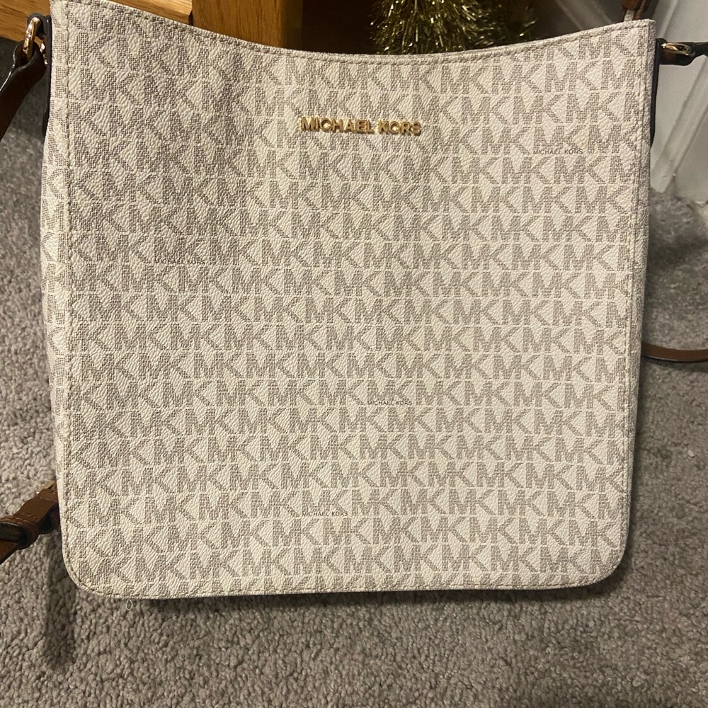 michael kors bag